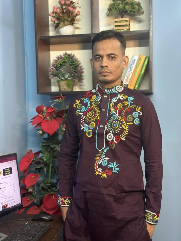 হাতের কাজ করা পাঞ্জাবী -সম্পূর্ণ ইউনিক ডিজাইন।