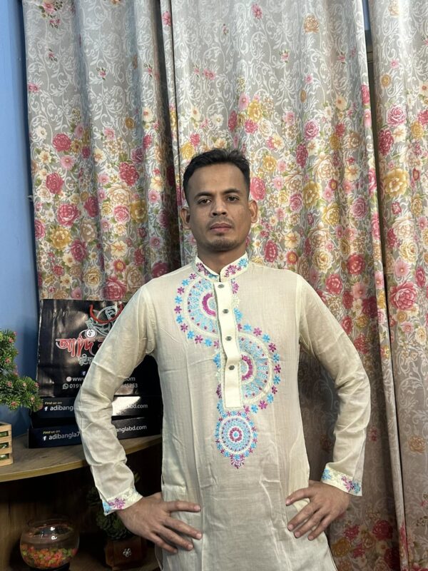 হাতের কাজ করা পাঞ্জাবী -সম্পূর্ণ ইউনিক ডিজাইন।