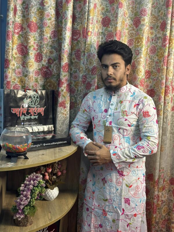 হাতের কাজ করা পাঞ্জাবী -সম্পূর্ণ ইউনিক ডিজাইন।